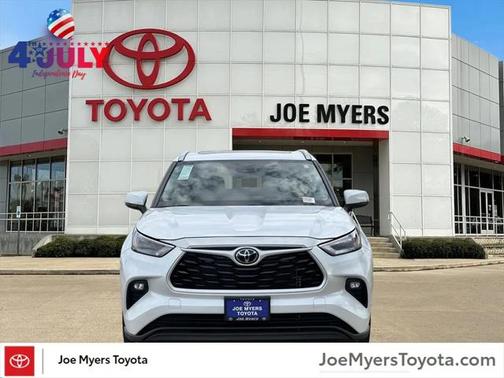 2024 Toyota Highlander XLE