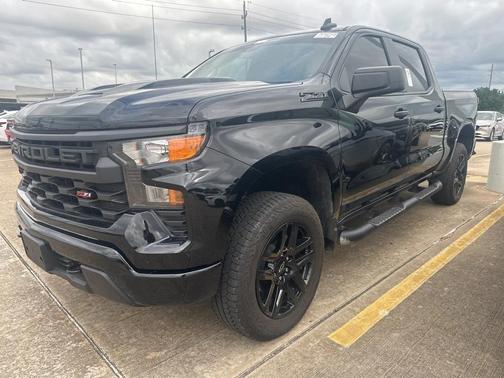 2024 Chevrolet Silverado 1500 Custom Trail Boss