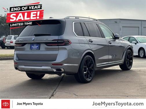 2025 BMW X7 xDrive40i