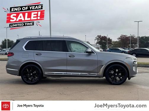 2025 BMW X7 xDrive40i