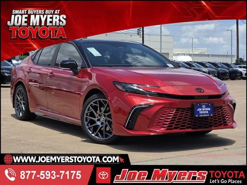 Supersonic Red w/Midnight Black Metallic Roof 2026 Toyota Camry XSE