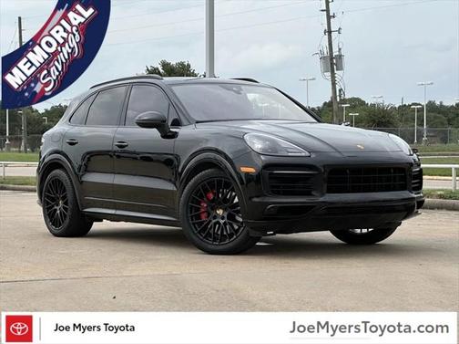 2023 Porsche Cayenne GTS