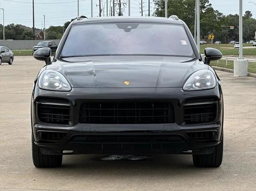 2023 Porsche Cayenne GTS