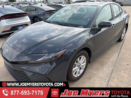 Underground 2025 Toyota Camry LE