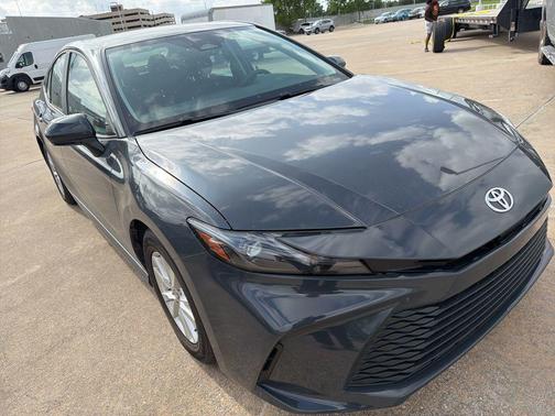 Underground 2025 Toyota Camry LE