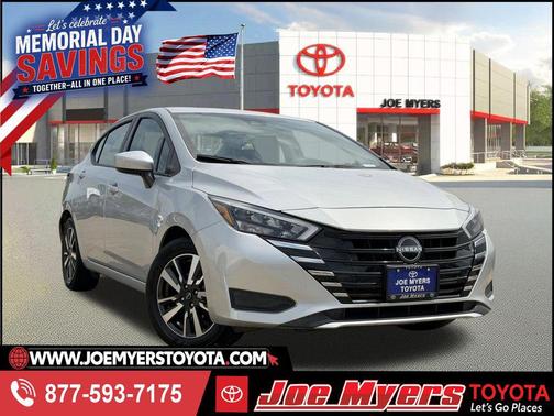 Brilliant Silver Metallic 2025 Nissan Versa 1.6 SV