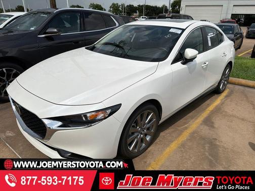 Snowflake White Pearl Mica 2025 Mazda Mazda3 FWD w/Preferred Package