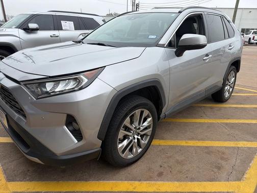 2019 Toyota RAV4 Limited