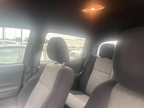 2022 Toyota Tacoma TRD Off-Road