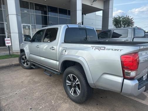 2017 Toyota Tacoma TRD Sport