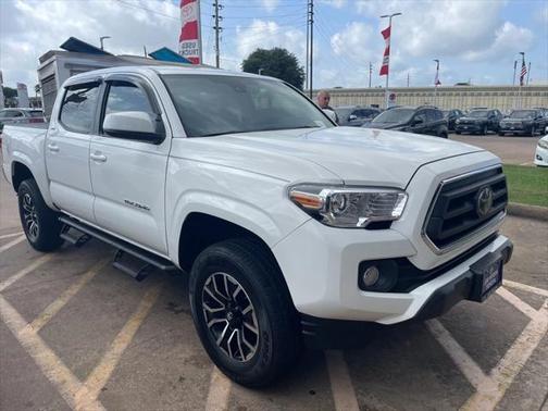 2022 Toyota Tacoma SR5