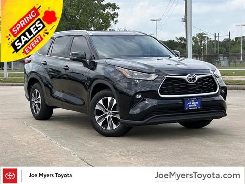 2023 Toyota Highlander XLE
