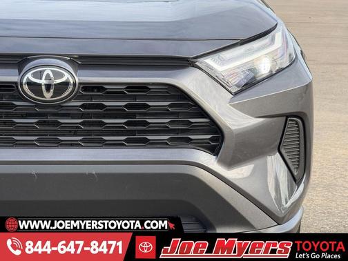 Magnetic Gray Metallic 2025 Toyota RAV4 XLE