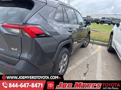 Magnetic Gray Metallic 2025 Toyota RAV4 XLE