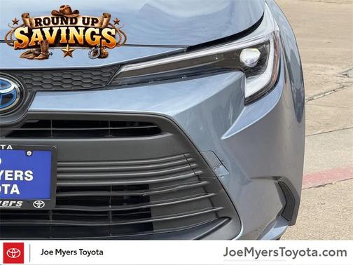 2025 Toyota Corolla Hybrid LE