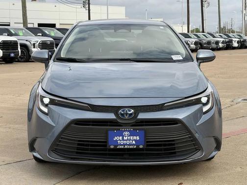2025 Toyota Corolla Hybrid LE