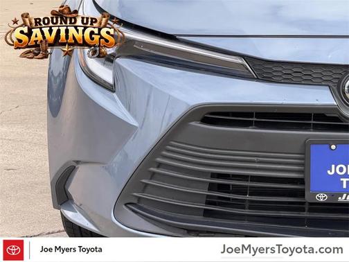 2025 Toyota Corolla Hybrid LE