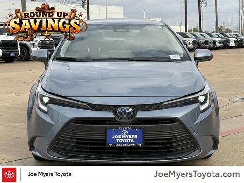 2025 Toyota Corolla Hybrid LE