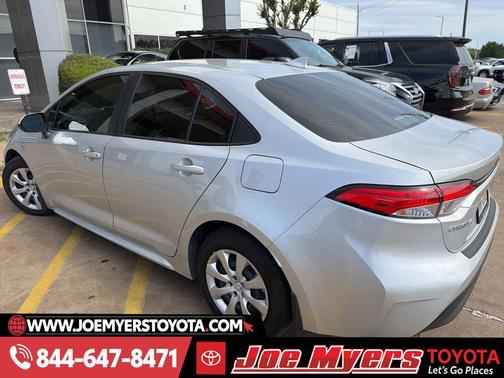 2025 Toyota Corolla Hybrid LE