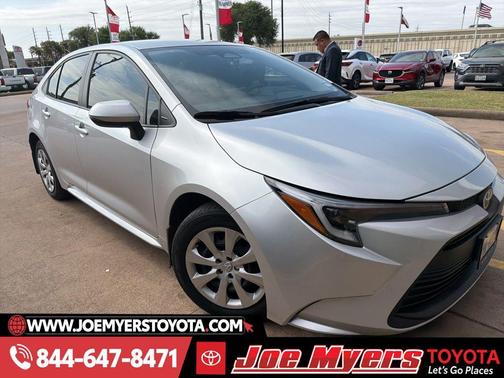 2025 Toyota Corolla Hybrid LE