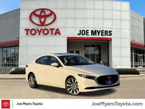 2025 Mazda Mazda3 FWD w/Preferred Package