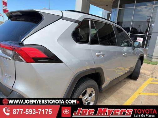 Silver Sky Metallic 2023 Toyota RAV4 XLE