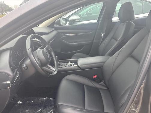 2025 Mazda Mazda3 FWD w/Preferred Package