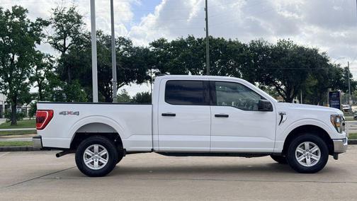 Oxford White 2023 Ford F-150 XLT