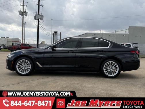 Black Sapphire Metallic 2023 BMW 530 i