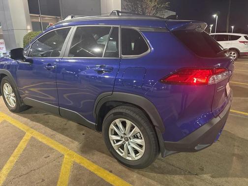2025 Toyota Corolla Cross LE