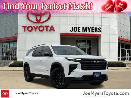 2024 Chevrolet Traverse LT