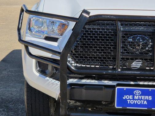 Ice Cap 2023 Toyota Tacoma SR