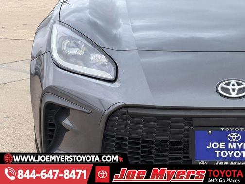 Pavement 2022 Toyota GR86 Premium