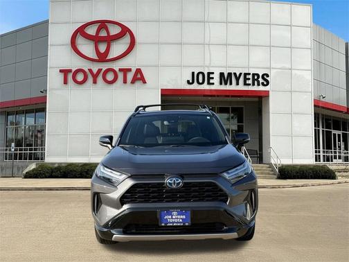 2023 Toyota RAV4 Hybrid SE