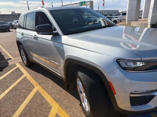 2022 Jeep Grand Cherokee Limited