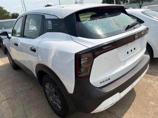 Fresh Powder 2025 Nissan Kicks S