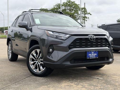 Magnetic Gray Metallic 2025 Toyota RAV4 XLE Premium