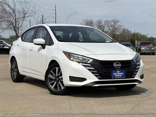 2025 Nissan Versa 1.6 SV
