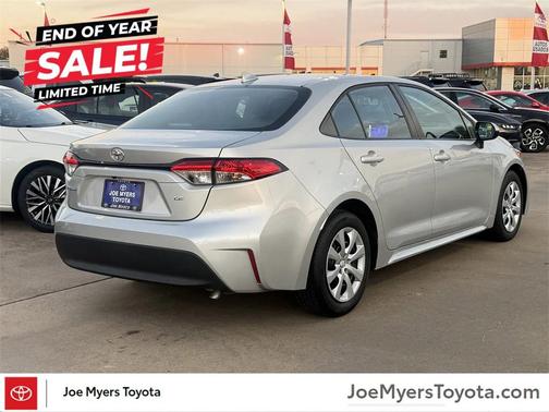 2025 Toyota Corolla LE