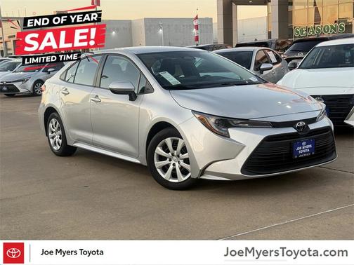 2025 Toyota Corolla LE
