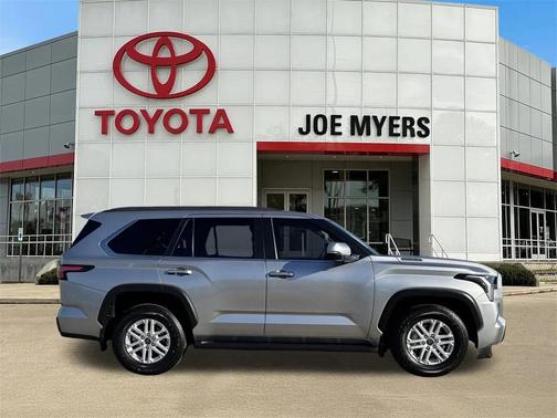 2024 Toyota Sequoia SR5