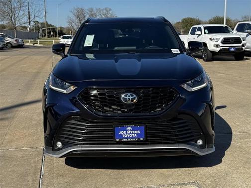 2022 Toyota Highlander XSE