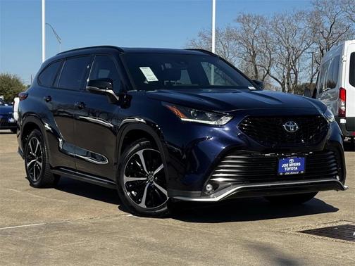 2022 Toyota Highlander XSE