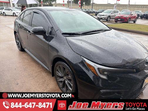 Midnight Black Metallic 2024 Toyota Corolla SE
