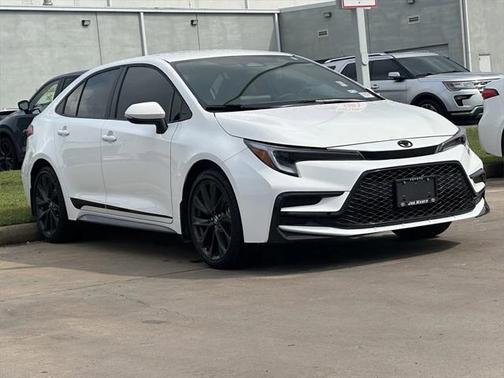 2024 Toyota Corolla SE