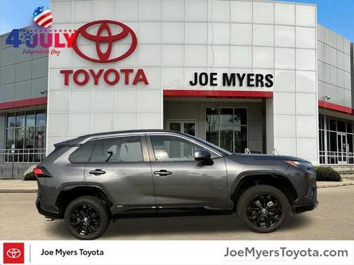 2023 Toyota RAV4 Hybrid SE