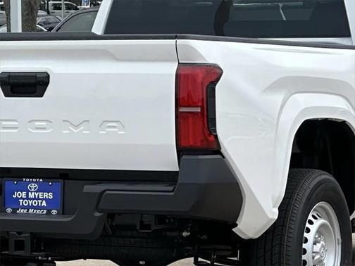 2025 Toyota Tacoma SR