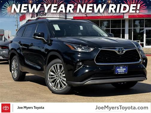 2026 Toyota Highlander Hybrid Platinum