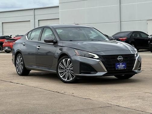 2024 Nissan Altima 2.5 SL