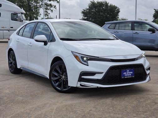 Ice 2025 Toyota Corolla SE
